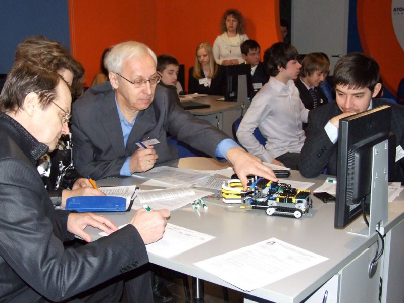 Фото к «Атомная Наука и Техника» пришла в районы Санкт-Петербурга.