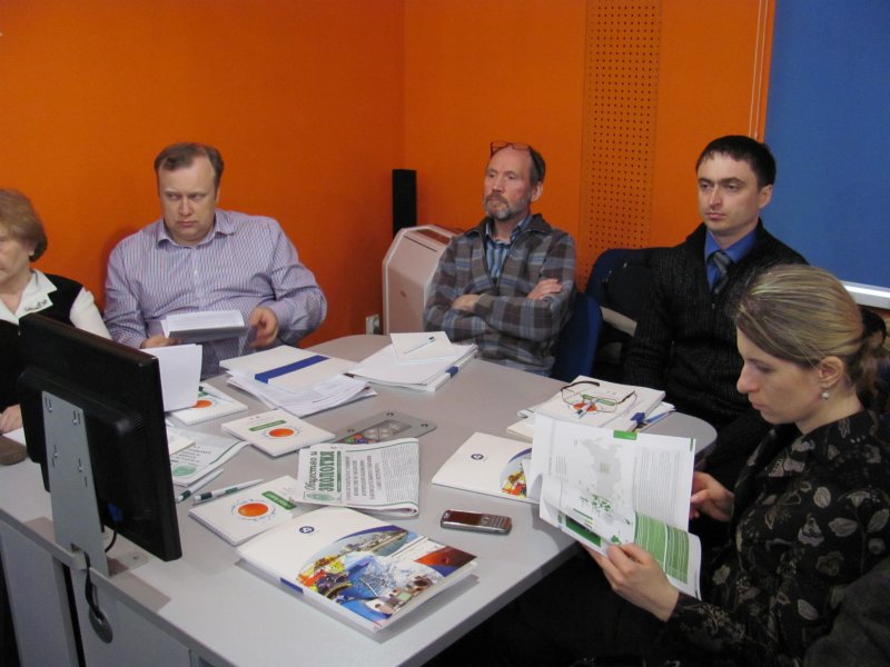 Фото к Информационный центр Санкт-Петербурга отчитался за свою работу в 2011 году