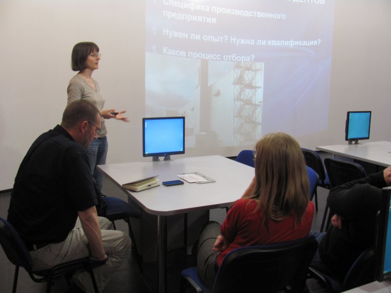 Фото к Вас  приветствует компания General Motors