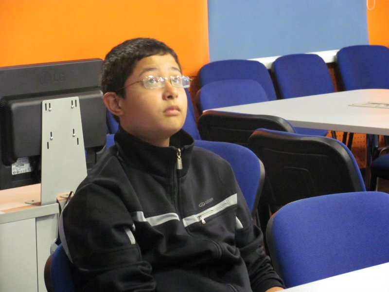 Фото к Жители Астаны будут больше знать об атомной энергии