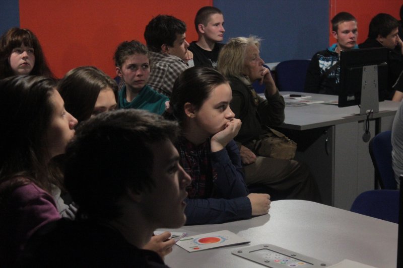 Фото к Будущие педагоги получили мастер-класс по искусству лектора