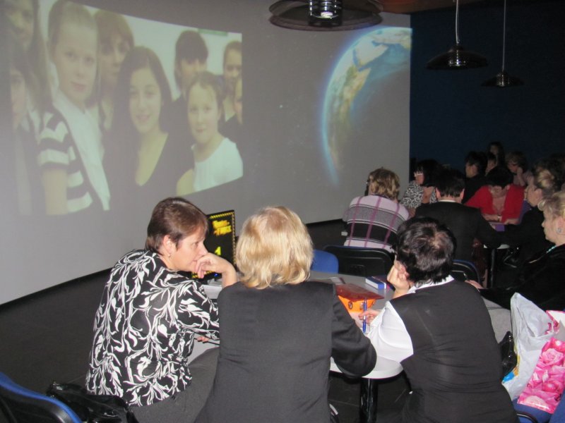 Фото к Городской аналитический семинар «Системно-деятельностный подход в обучении естественным наукам» прошёл в Санкт-Петербургском Информационном центре