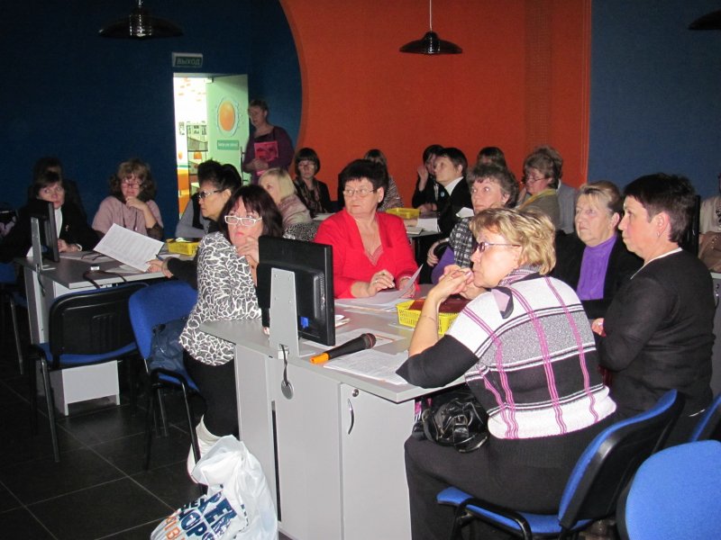 Фото к Городской аналитический семинар «Системно-деятельностный подход в обучении естественным наукам» прошёл в Санкт-Петербургском Информационном центре