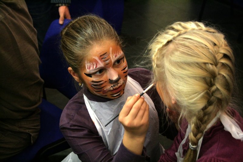 Фото к Первыми зрителями VII Международного кинофестиваля «Мир знаний» стали дети