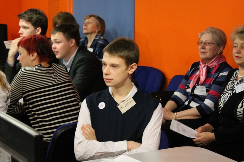 Фото к На научно-практической конференции старшеклассников определили «Будущее сильной России»
