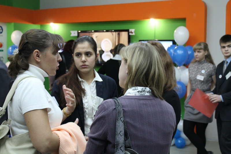 Фото к На научно-практической конференции старшеклассников определили «Будущее сильной России»