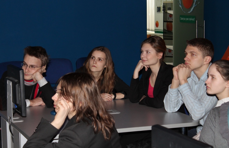 Фото к Старшеклассники Санкт-Петербурга выбирают ядерную медицину