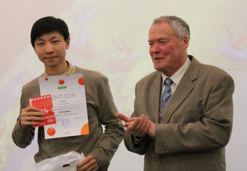 Фото к В Санкт-Петербурге подвели итоги регионального этапа конкурса «Атомная наука и техника 2013»