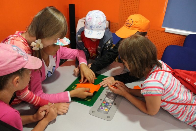 Фото к «Лето головоломок» в информационном центре по атомной энергии в Санкт-Петербурге