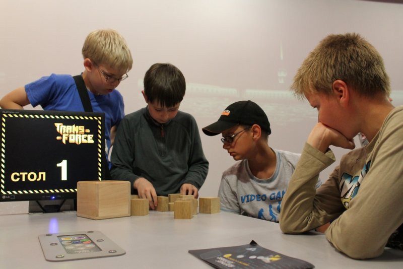 Фото к «Лето головоломок» в информационном центре по атомной энергии в Санкт-Петербурге