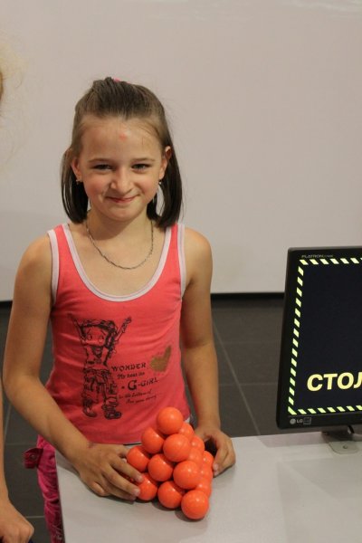 Фото к «Лето головоломок» в информационном центре по атомной энергии в Санкт-Петербурге