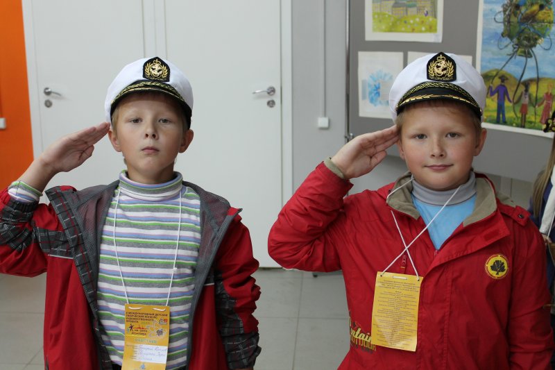 Фото к Информационный центр по атомной энергии в Санкт-Петербурге принимал лауреатов X Международного детского творческого конкурса художественного проекта «Мы — дети Атомграда 2013»