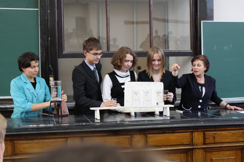 Фото к Науки не для скуки! Всероссийский фестиваль науки открылся в Санкт-Петербурге.