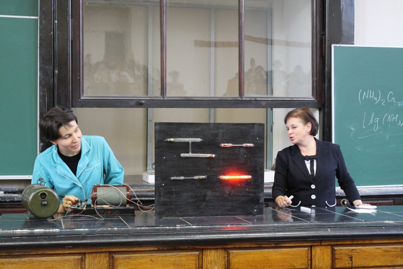 Фото к Науки не для скуки! Всероссийский фестиваль науки открылся в Санкт-Петербурге.