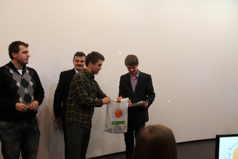 Фото к «Ветер перемен» в информационном центре.