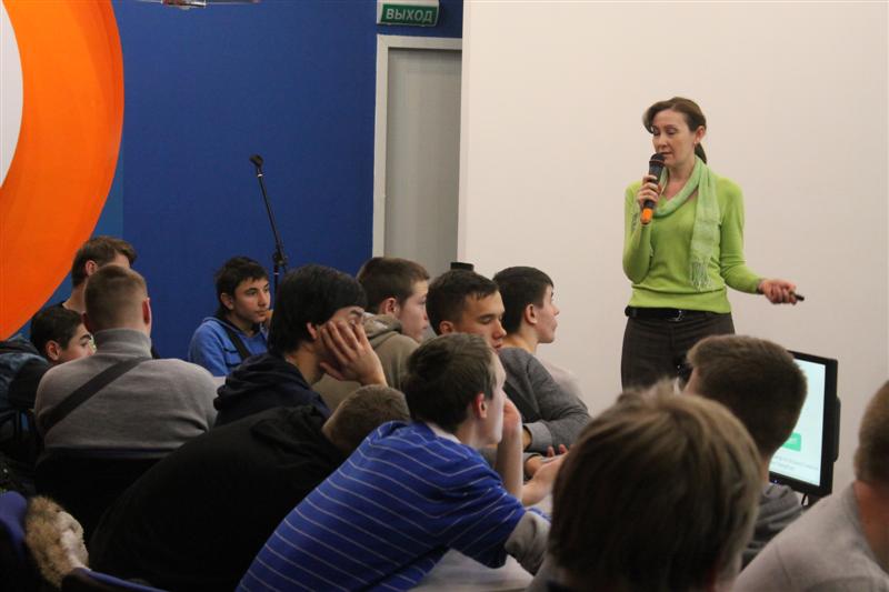 Фото к Умелые руки для строительства ледоколов