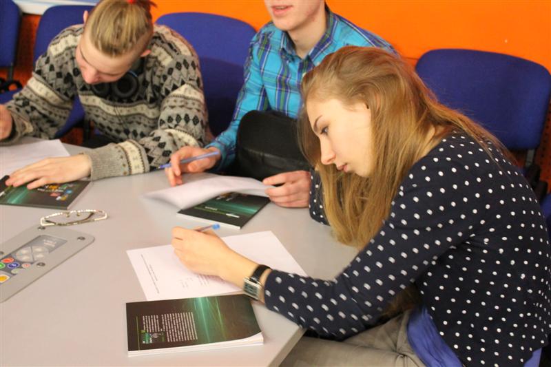 Фото к Первая проверка студентов Техноложки на знание атомной специальности