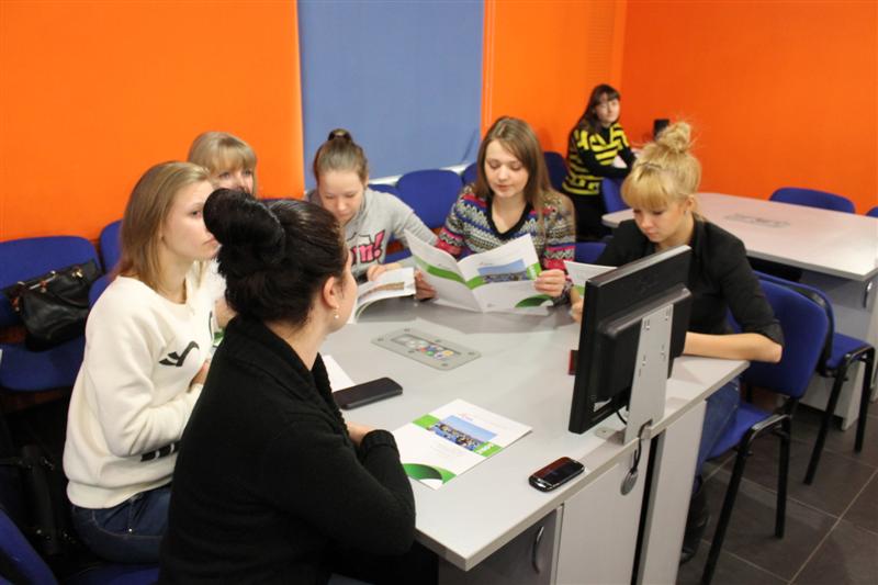 Фото к Будущие техники-экологи вспомнили пройденное и узнали много нового.