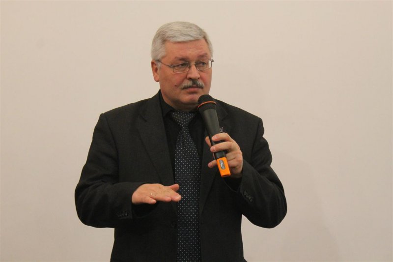 Фото к В Петербурге совершили путешествие в будущее отрасли