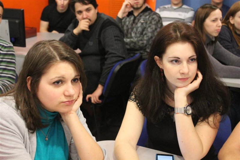 Фото к Студентам Петербурга рассказали об открытых вакансиях в ОАО «Головной институт ВНИПИЭТ»