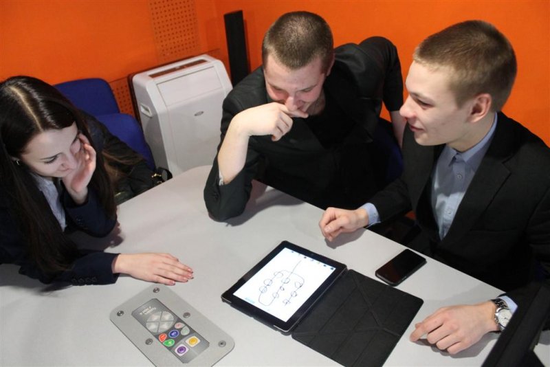 Фото к Цифровое поколение и облачные сервисы.