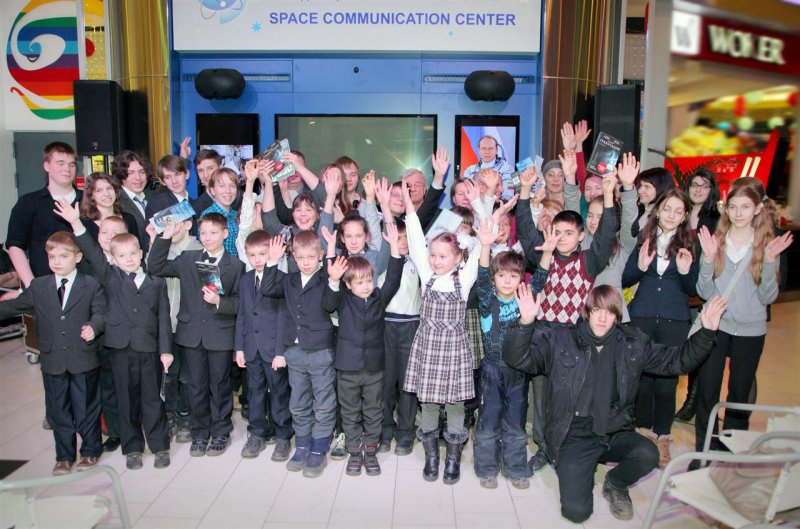 Фото к — МКС, прием! Говорит Земля!