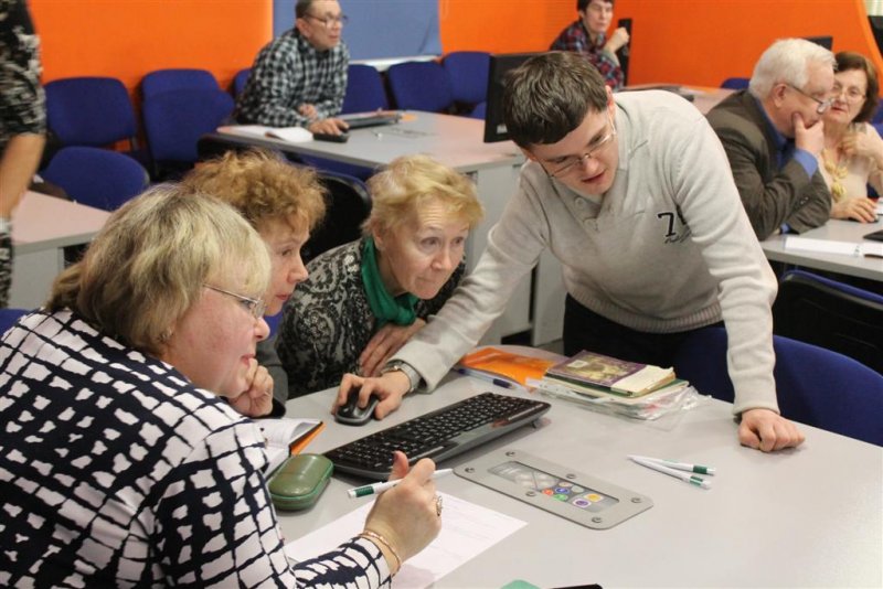 Фото к Проект «Интернет для бабушки».