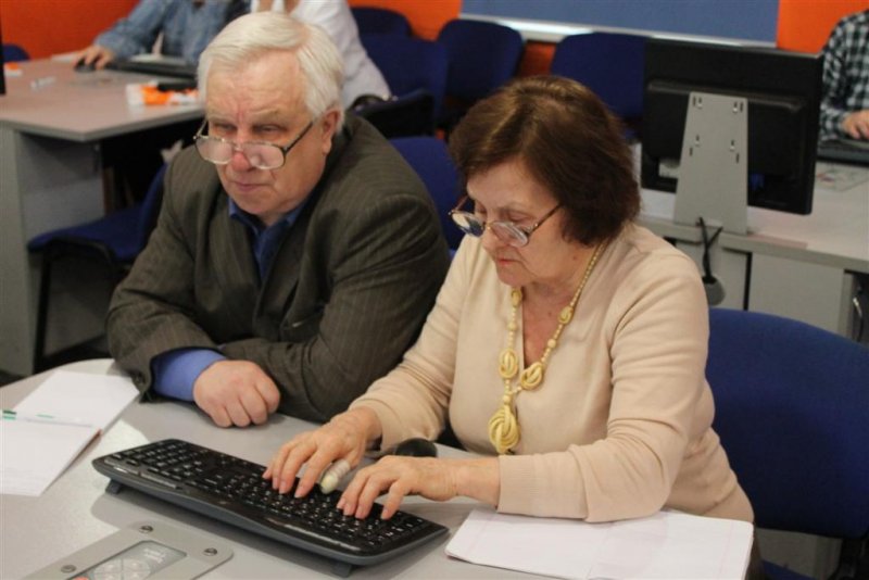 Фото к Проект «Интернет для бабушки».