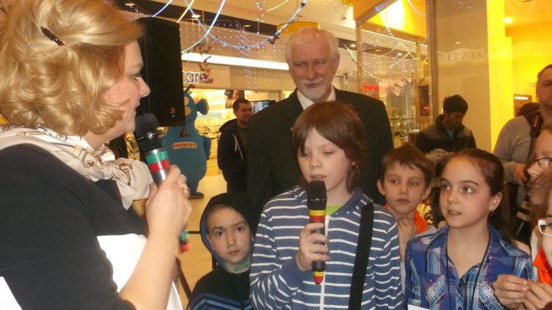 Фото к Российские космонавты ответили на поздравления участников акции «SMS на МКС»