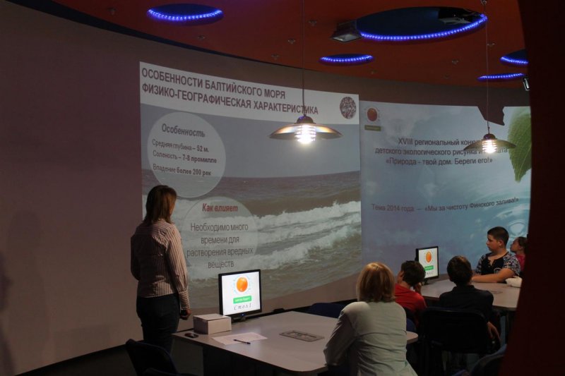 Фото к Открытие выставки детского рисунка и плаката «Мы за чистоту Финского залива»  — старт проекта Дни экологии в информационном центре по атомной энергии в Санкт-Петербурге