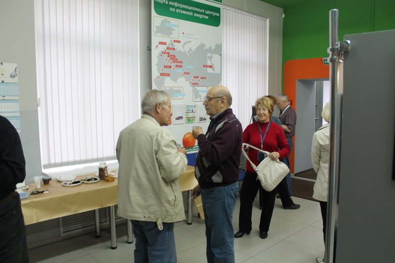 Фото к Ветераны атомной отрасли Соснового бора и информационный центр по атомной энергии Санкт-Петербурга договорились о сотрудничестве