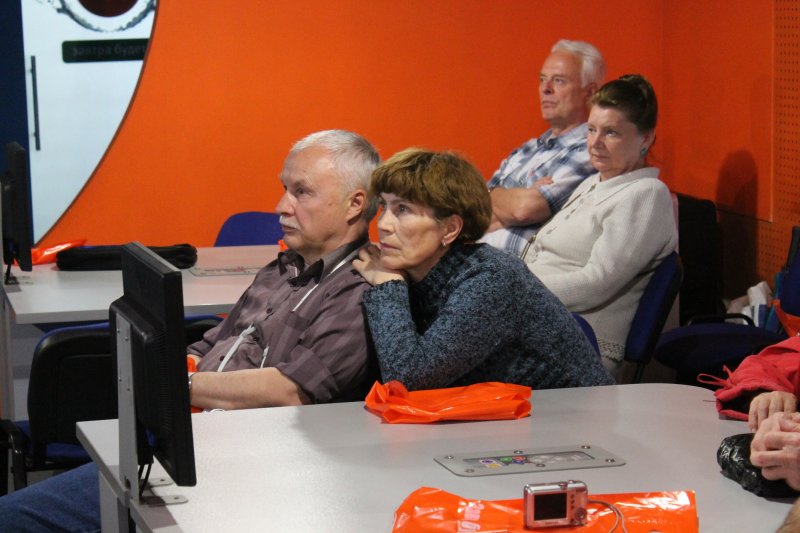 Фото к Ветераны атомной отрасли Соснового бора и информационный центр по атомной энергии Санкт-Петербурга договорились о сотрудничестве