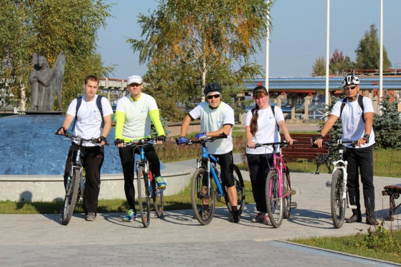 Фото к Сосновоборские велосипедисты опробовали профессию добровольного дозиметриста