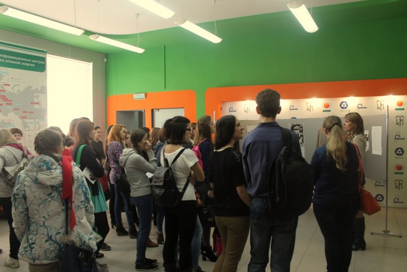 Фото к Выставка, посвященная 100-летию Б. Г. Музрукова, открылась в информационном центре по атомной энергии Санкт-Петербурга.