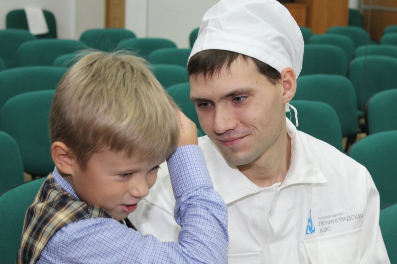 Фото к Мирный атом — это классно. В этом убедились ученики начальной школы.