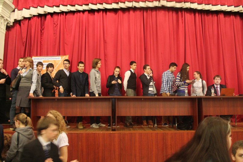 Фото к Школьники 91 школы Санкт-Петербурга померялись интеллектом