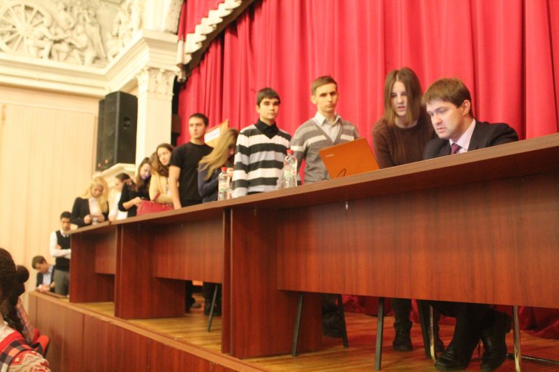 Фото к Школьники 91 школы Санкт-Петербурга померялись интеллектом