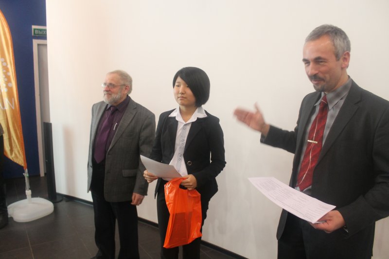 Фото к «Вода и атом 2014». Петербургские школьники представили свои проекты по охране водных ресурсов, развитию энергетики и технологий энергосбережения.