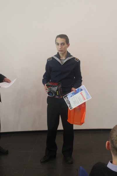 Фото к «Вода и атом 2014». Петербургские школьники представили свои проекты по охране водных ресурсов, развитию энергетики и технологий энергосбережения.