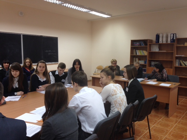 Фото к Зона особого внимания: определились победители чемпионата по научным дебатам.