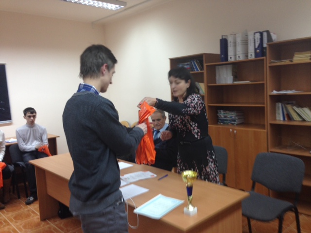 Фото к Зона особого внимания: определились победители чемпионата по научным дебатам.