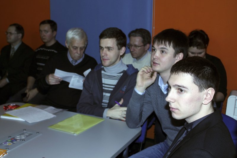 Фото к Дни инноваций в Санкт-Петербурге.  Информационный центр по атомной энергии посетили представители фонда «Сколково»