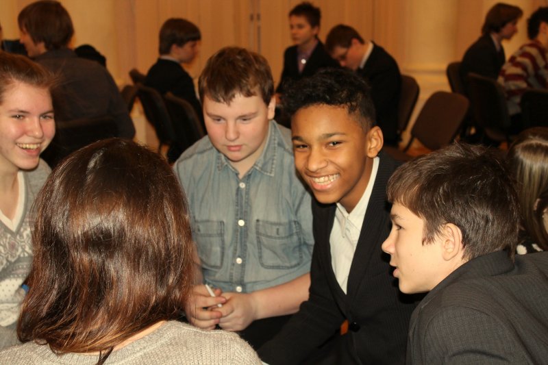 Фото к Шестёрка лучших. В Санкт-Петербурге определились участники федерального этапа «Формула Интеллекта 2015»