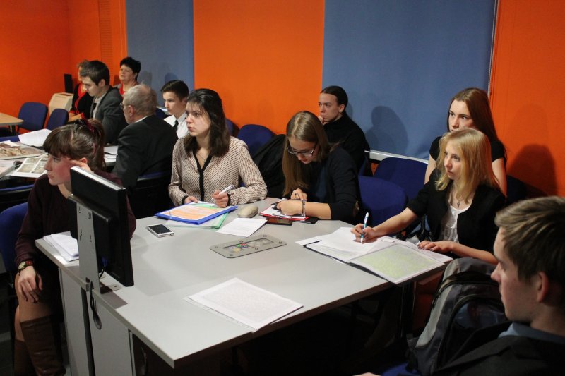 Фото к «Санкт-Петербург — центр науки и техники». Итоги городской краеведческой программы.