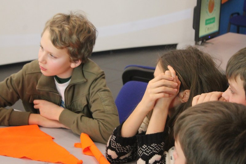 Фото к В экспедицию за книгой: Информационный центр по атомной энергии Санкт-Петербурга принимает участников «Большой регаты»