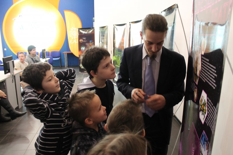 Фото к Великие открытия: от огня до астрономии.