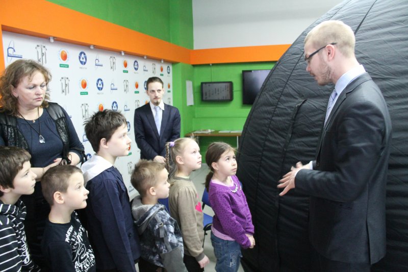 Фото к Великие открытия: от огня до астрономии.