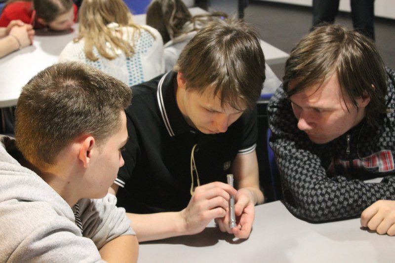 Фото к Что такое радон и почему курить вредно? Студенты и педагоги колледжей узнали больше о радиации