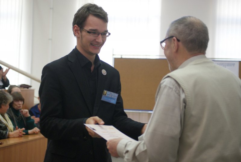 Фото к Химия: наука и искусство