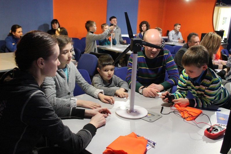 Фото к Морской атомный бой в Академии Нескучных Наук